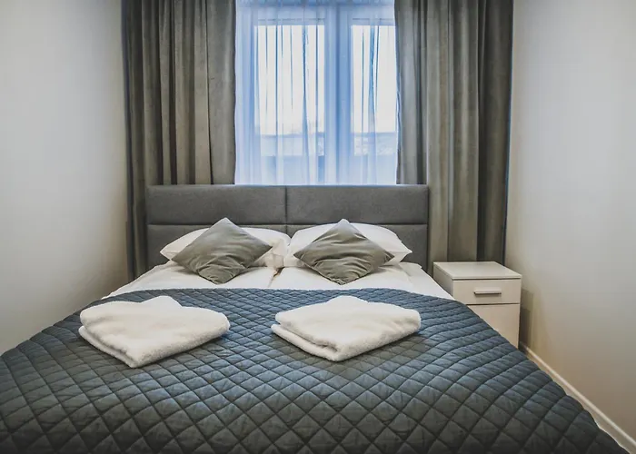 Tatrytop Zamoyskiego 2 アパート *